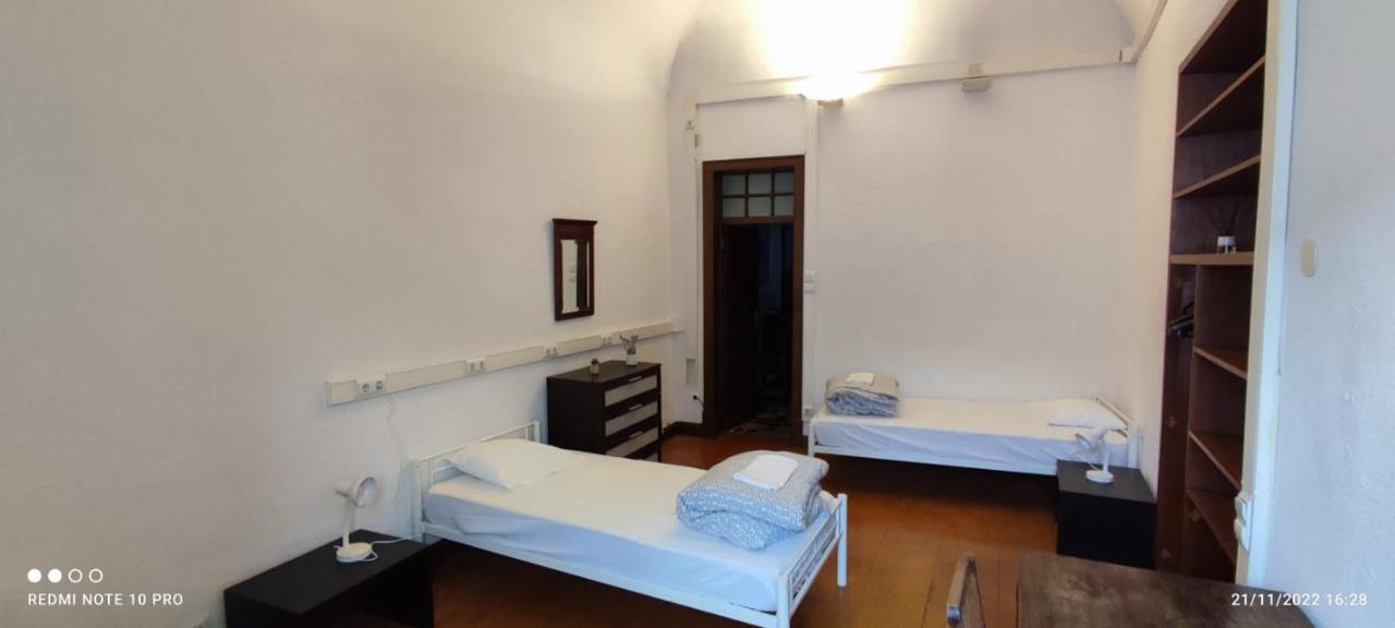 Hostel Raymundo Evora Exterior photo