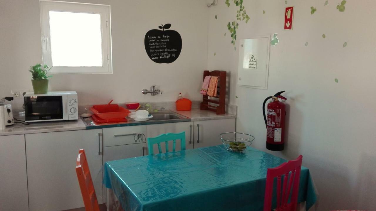 Hostel Raymundo Evora Exterior photo